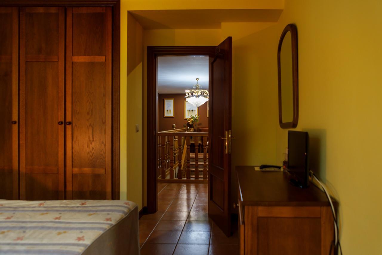 Hotel Rincon De Anton Abanillas Екстер'єр фото