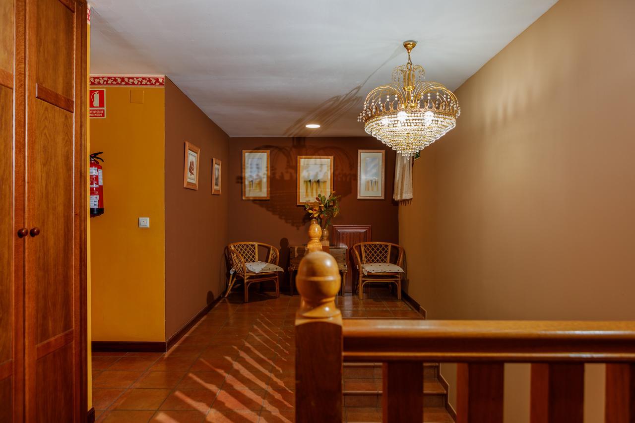 Hotel Rincon De Anton Abanillas Екстер'єр фото